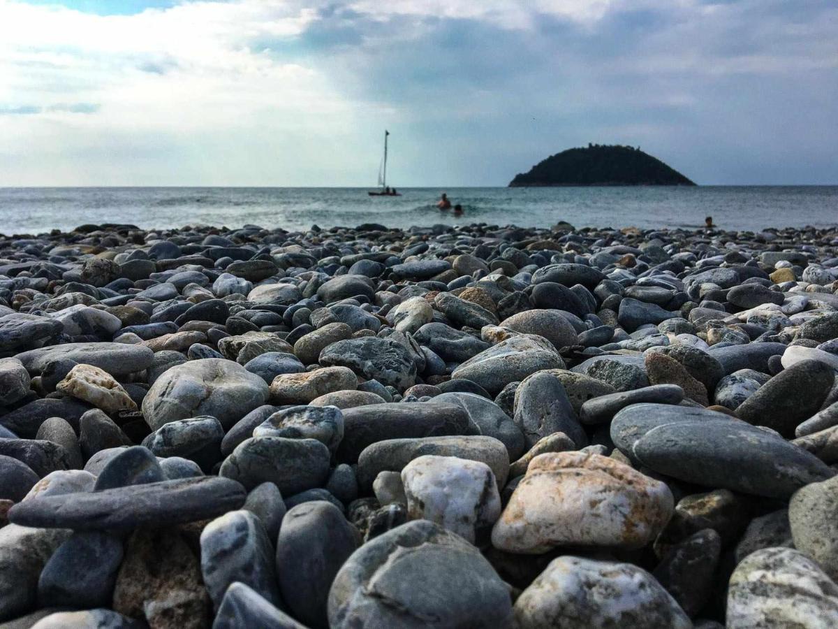 Le Torri Riviera Holiday Albenga Buitenkant foto